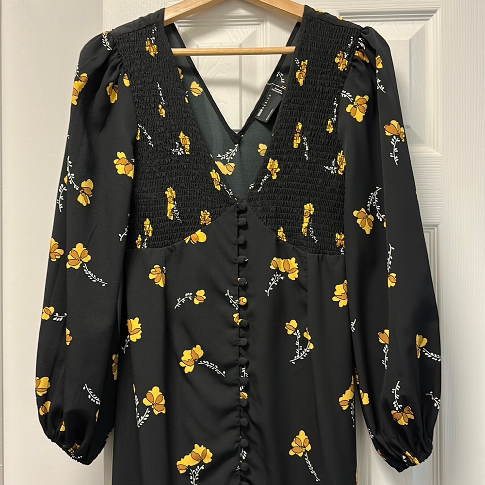 ASOS floral maternity midi dress 🌼